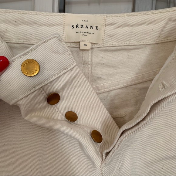 Sezane Niels Short in Ecru Denim - Picture 7 of 8